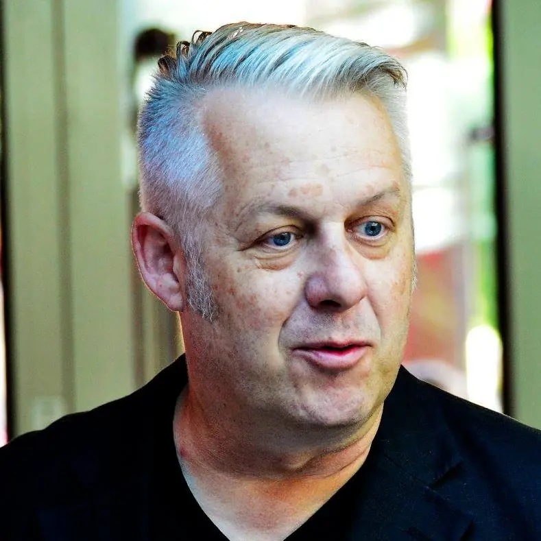 Nébl Péter portréja